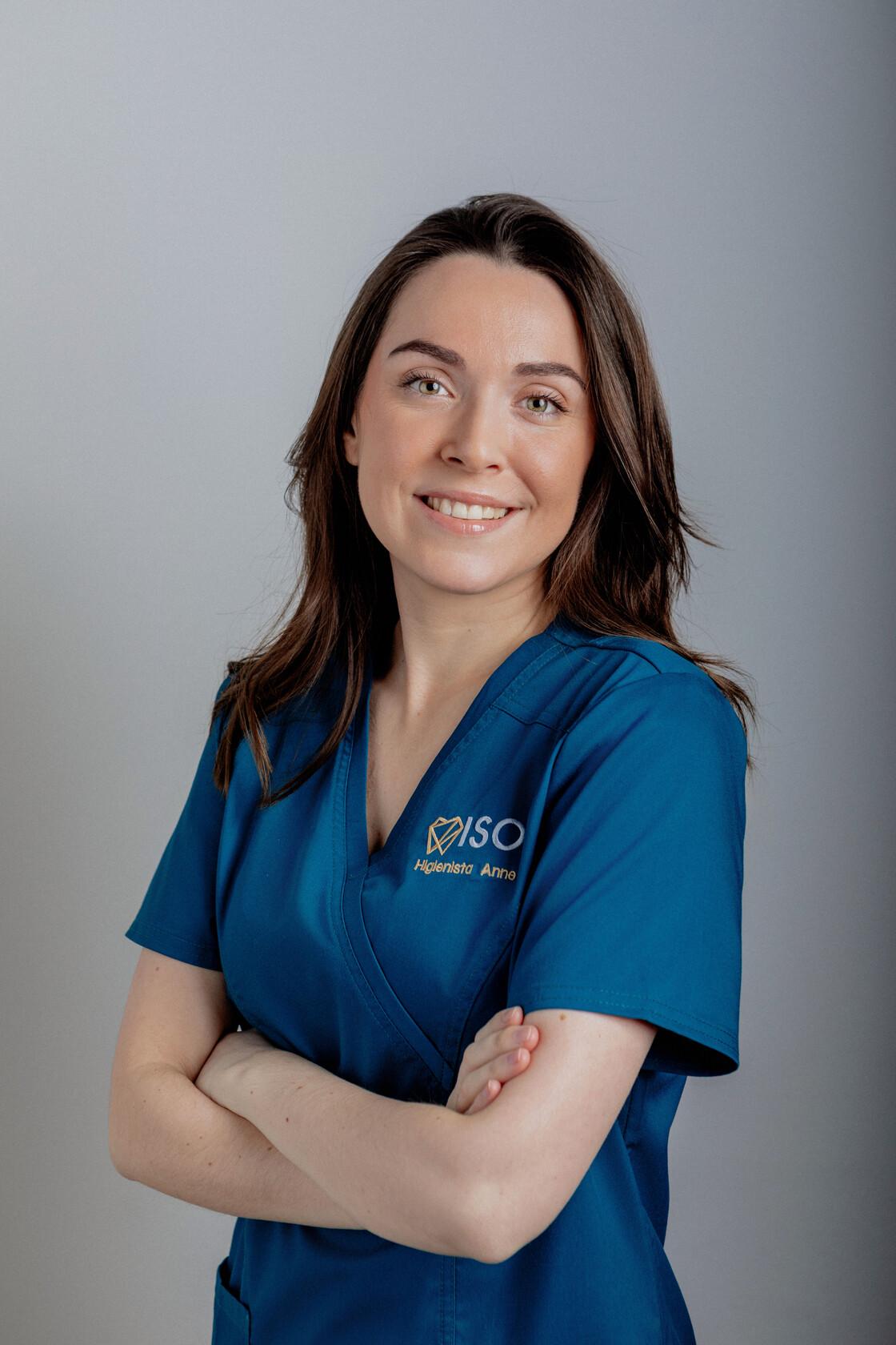 ANNE DEIBE HIGIENISTA